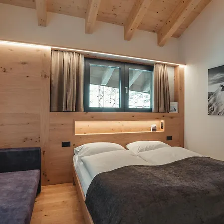 Hotell Porta Cervino Täsch