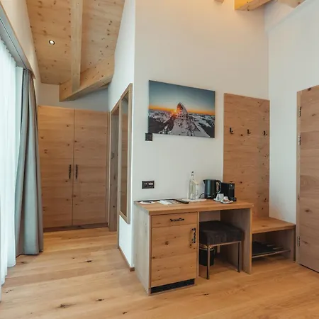 Hotell Porta Cervino 4*