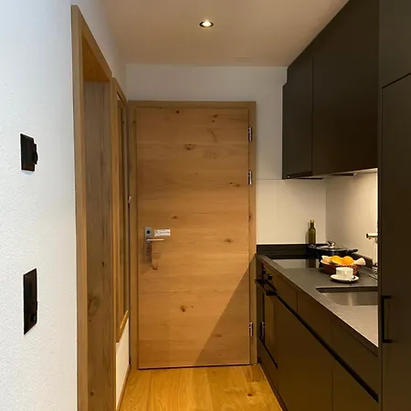 Porta Cervino - Parking & Dining